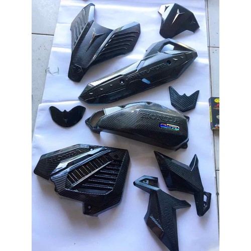 COMBO 8 MÓN AIR BLADE 125 (2016-2019) SƠN CACBON (ỐP PÔ, PÔ E, QUẠT, MỎ, ĐUÔI DÈ, MẶT NẠ, MÃO, GÁC CHÂN SAU) CAO CẤP SUPERMARKET QUỐC BẢO
