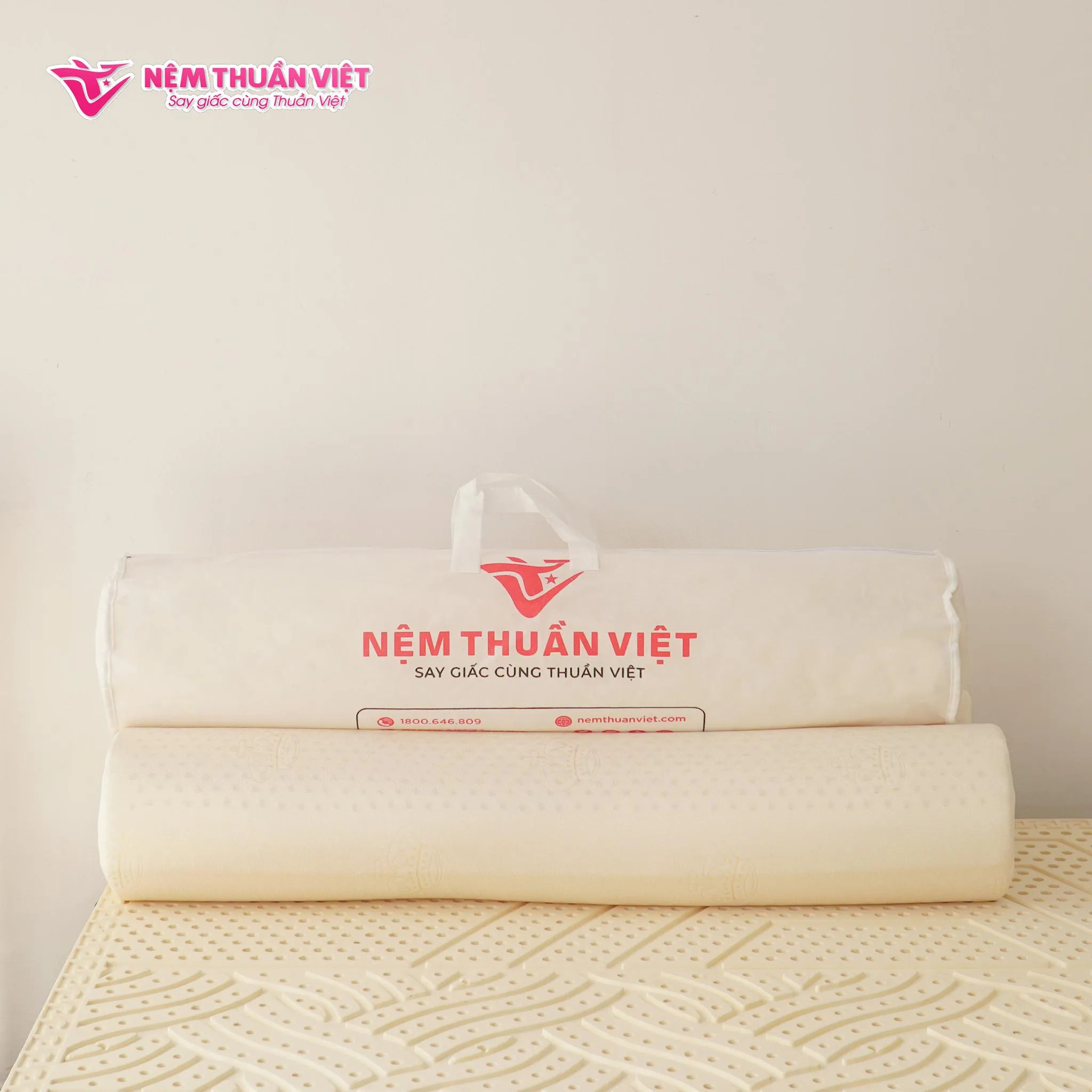 - gối ôm cao su thuần việt cao cấp, 100% cao su thiên nhiên
