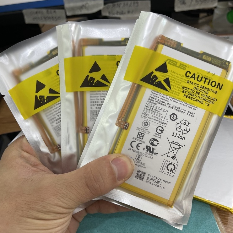 Pin asus rog phone 2 zs660 dung lượng 6000mah model : c11o1901