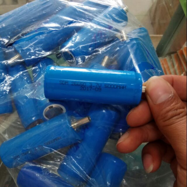 Pin tông đơ b60 5000mah pin khỏe cực trâu