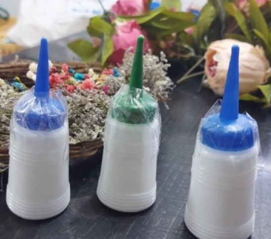 Keo sữa pha sẳn làm đồ thủ công tiện dụng