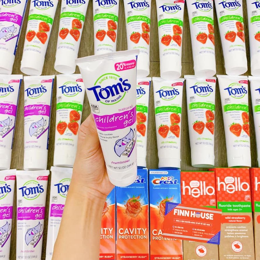 Kem đánh răng tom's of maine natural 144g