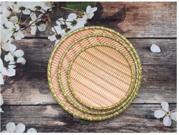 Combo 10 chiếc Đĩa nhựa Melanine giả mây giả mẹt tre đường kính 20 cm dùng bày bán bún đậu, bún trộn, bánh tráng trộn đang được ưa chuộng vì tiện lợi và howhp thị hiếu khách hàng.