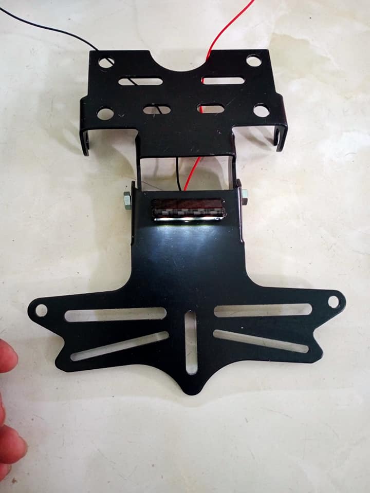 Bát biển số gấp 2 chiều có đèn exciter 155.