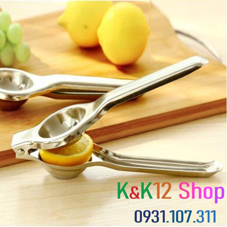 Dụng cụ ép chanh vắt chanh lấy nước cốt chanh.