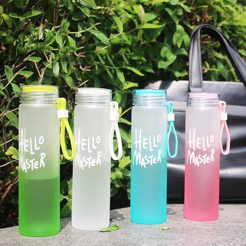 Bình đựng nước – Bình đựng nước thủy tinh Hello Master – Dung tích 480ml – Chất liệu thủy tinh cao cấp dày dặn – Dùng đựng nước, nước ép, sinh tố, nước detox - Bình nước in chữ Helllo master xinh xắn, tiện lợi