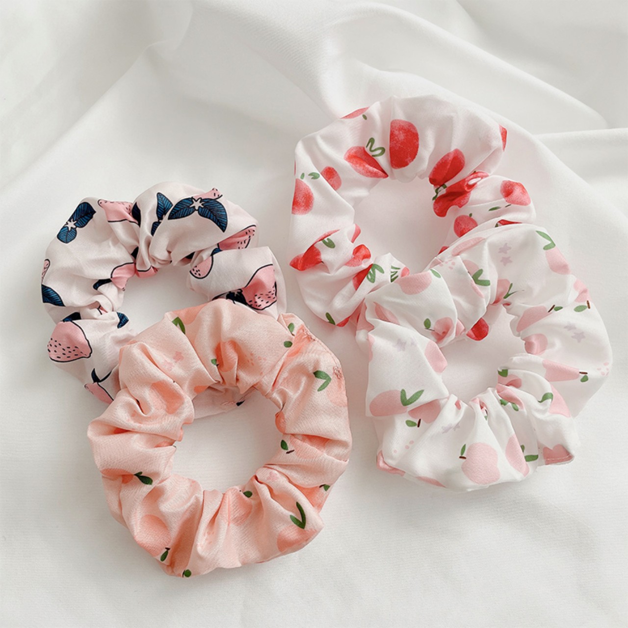 Dây buộc tóc vải, cột tóc scrunchies dễ thương