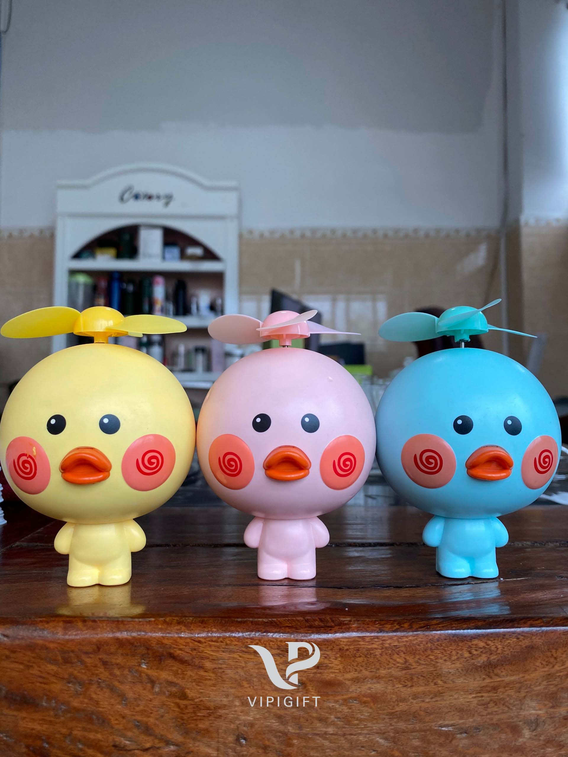 [HCM]QUẠT CẦM TAY MINI VỊT CON DỄ THƯƠNG- VIPIGIFT