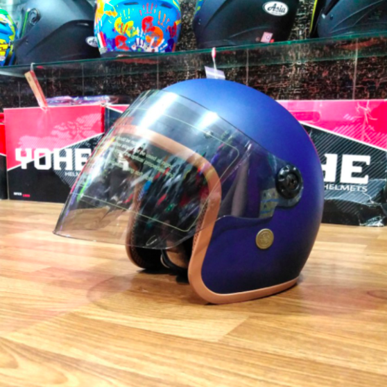 NÓN BẢO HIỂM 3/4 ĐẦU MÀU XANH DƯƠNG CÓ KÍNH CAO CẤPLÓT NÂU SANG TRONG -ĐẠT CHUẨN CR