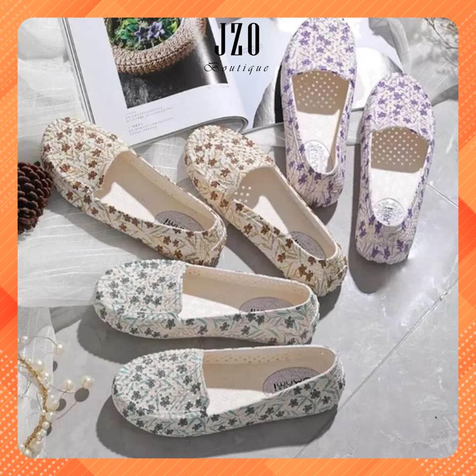 Giày nhựa bệt nữ đi mưa đi biển - Chất liệu nhựa mềm dẻo GNN1 - Họa tiết Hoa vuông