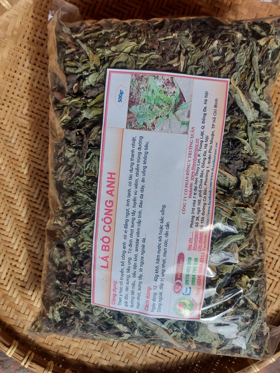 Lá bồ công anh khô