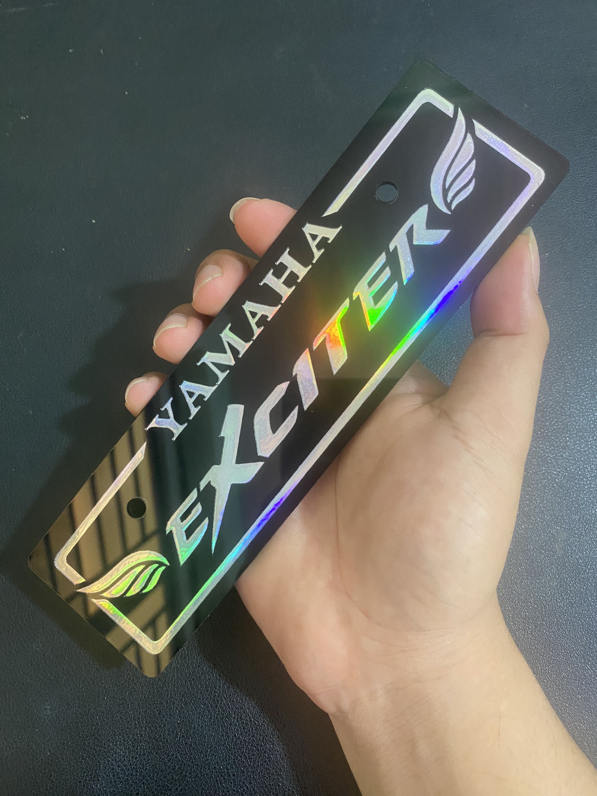 Bảng tên 7 màu phảng quang - Wave - Sirius - Exciter - Winner - Vision - MxKing - ko đụng hàng với bảng tên nào trên thị trường