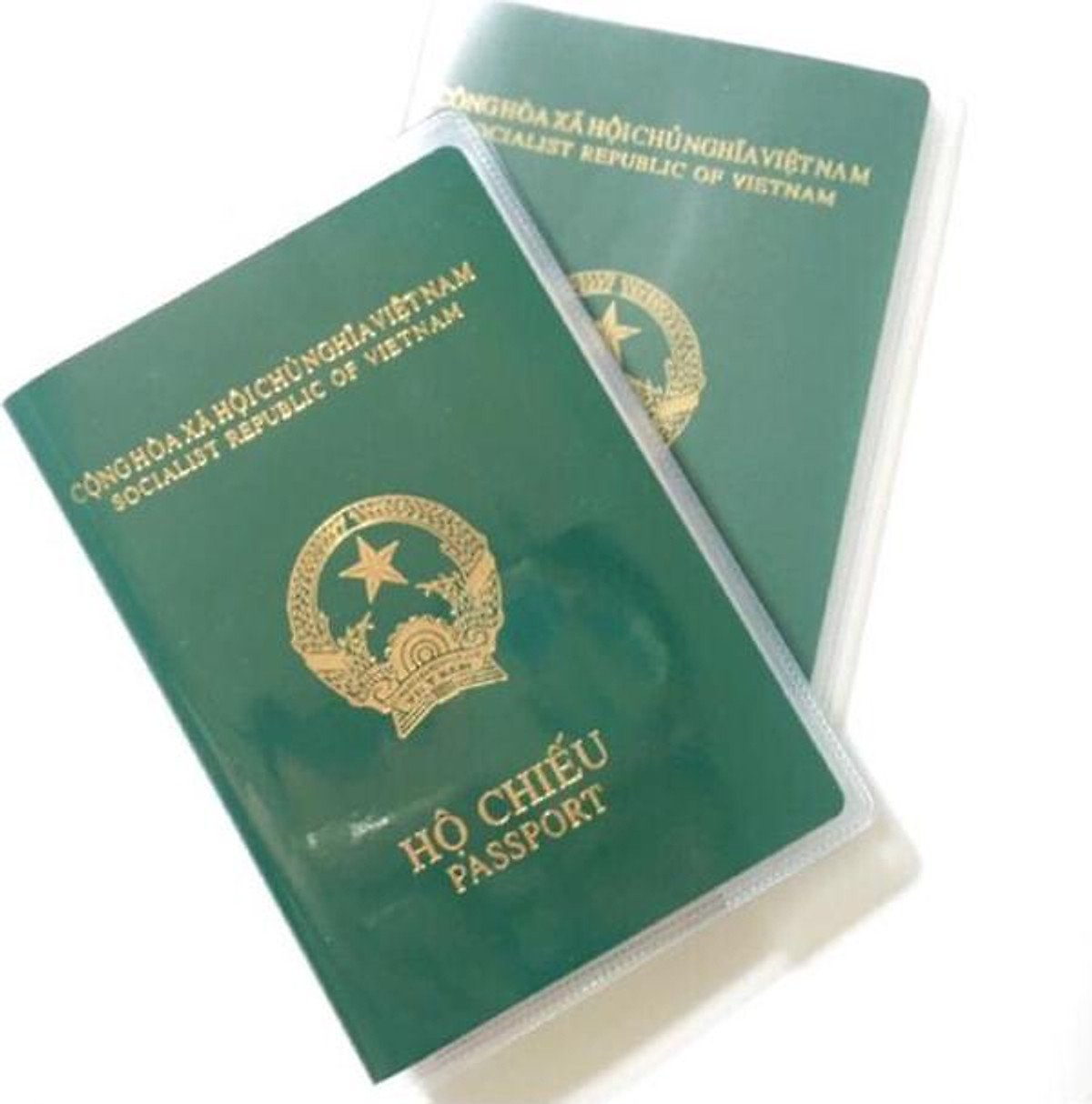 Combo 2 Bìa đựng hộ chiếu / Passport Chống nước chống xước giữ hộ chiếu luôn mới - cái vỏ bao hộ chiếu (passport) dẻo trong có khe đựng vé máy bay và các loại thẻ
