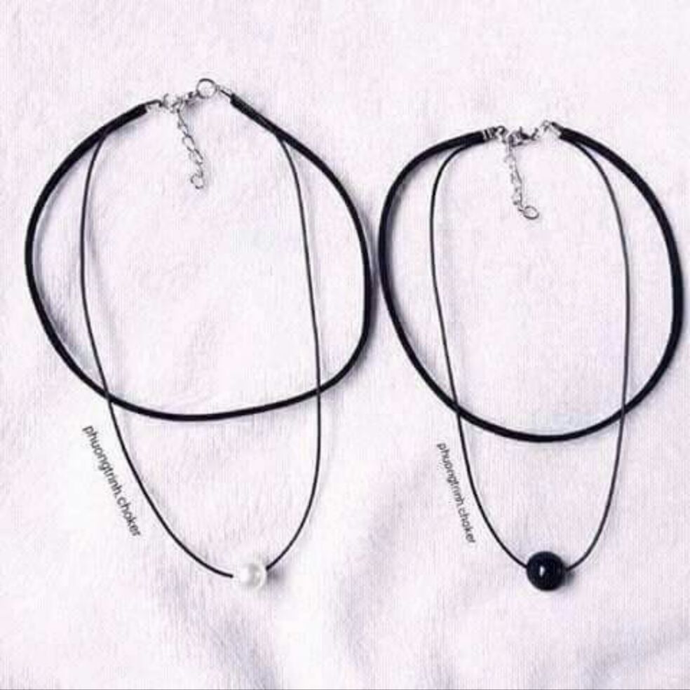 Vòng chocker cổ 2 tầng hạt đen, hạt trắng