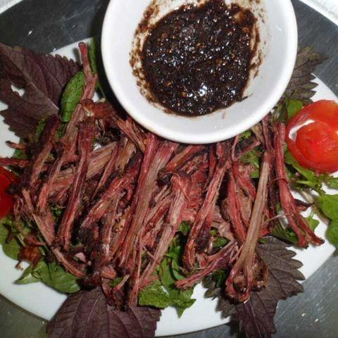THỊT LỢN ĐEN GÁC BẾP CHUẨN VỊ TÂY BẮC GÓI 500G