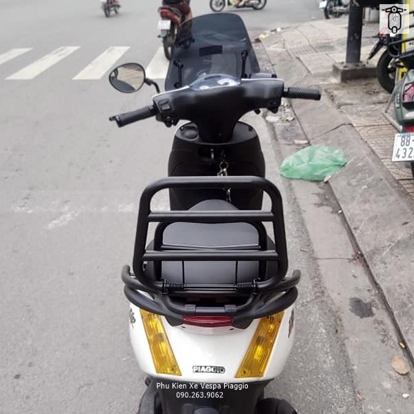 Baga sau cho xe piaggio zip