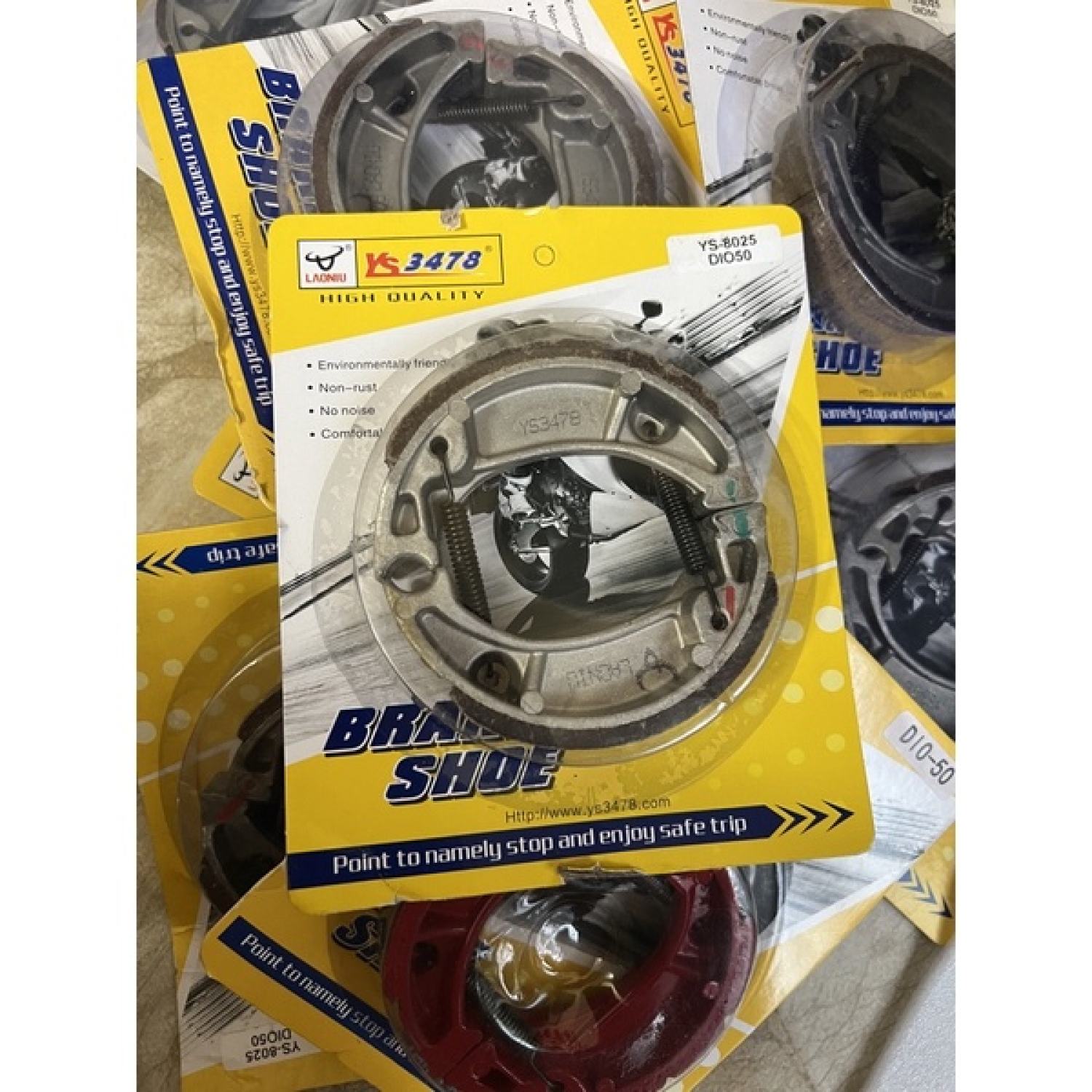 Bố thắng đùm, má phanh xe dio, crea, scoopy, julio, xe nhật bãi 50cc