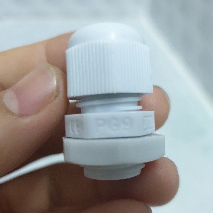 Ốc siết cáp PG9 màu trắng màu đen - bộ 10 cái