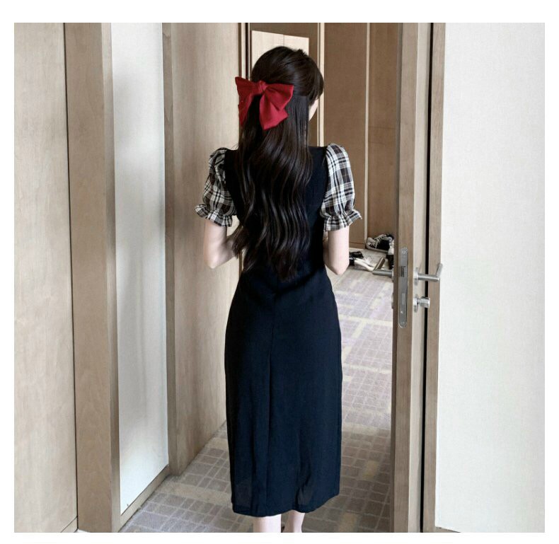 ĐẦM BODY XẺ TÀ PHỐI TAY NGẮN PHỒNG CARO CỰC XINH XẮN ,TRẺ TRUNG,FORM CHUẨN CHẤT VON DÀY MỊN TTSGR