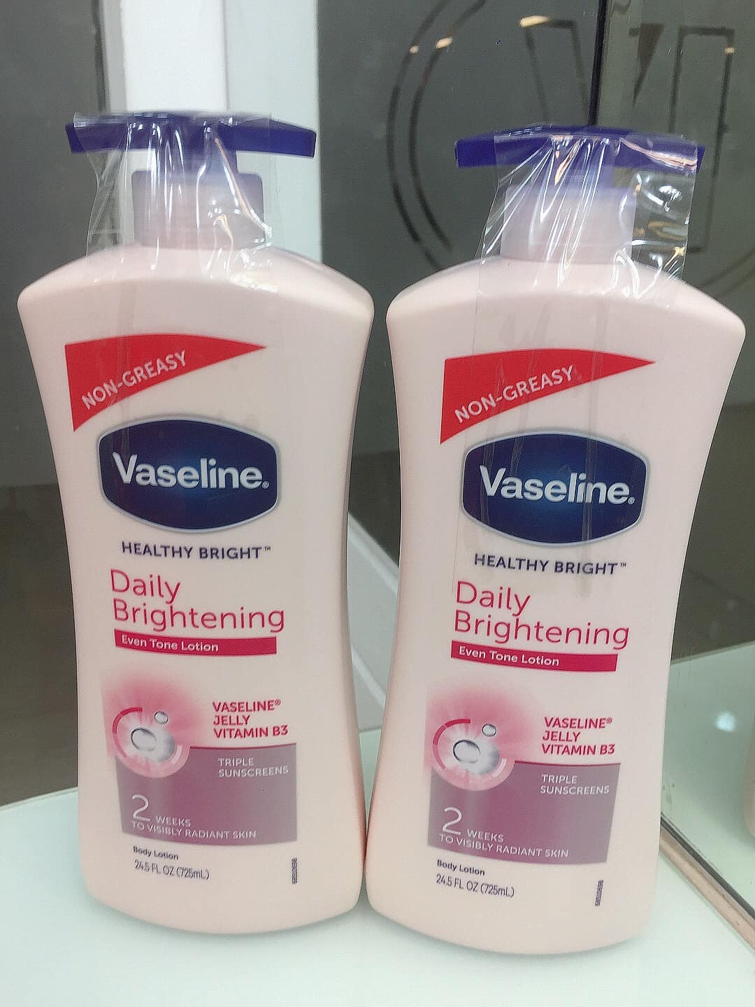 Sữa Dưỡng Thể Vaseline Body Lotion - Chai Hồng 500ml