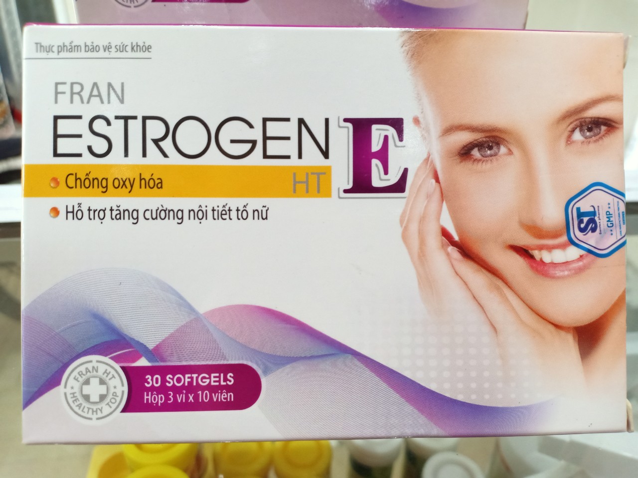 Viên uống đẹp da ESTROGEN E giúp chống oxy hóa, tăng cường nội tiết tố nữ