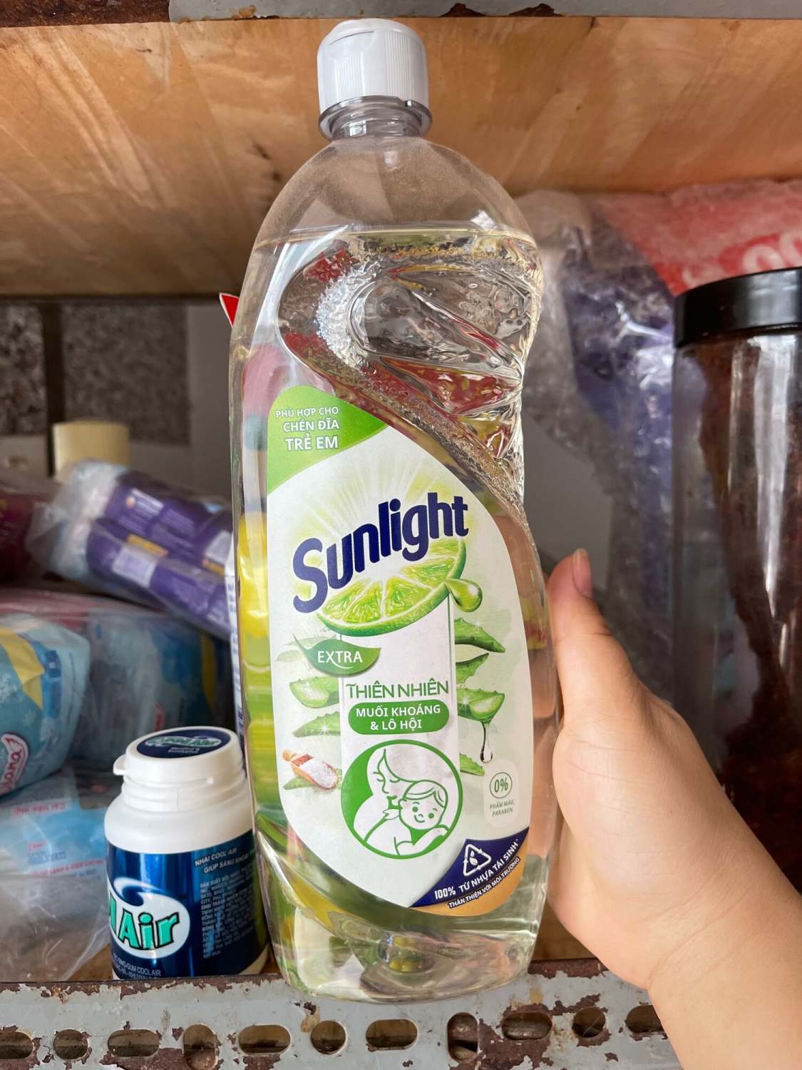 Nước rửa chén Chai Sunlight 750ml thiên nhiên muối khoáng
