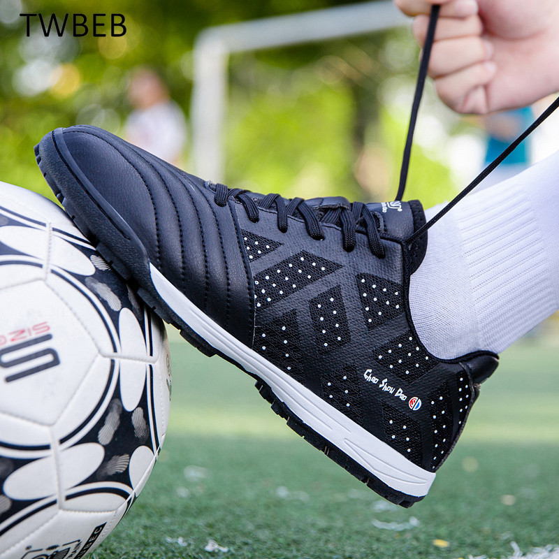 Giày bóng đá mới Giày thể thao Futsal cho nam giày thể thao ngoài trời Giày thể thao Giày bóng đá Giày bốt cho trẻ em Giày bóng đá nữ