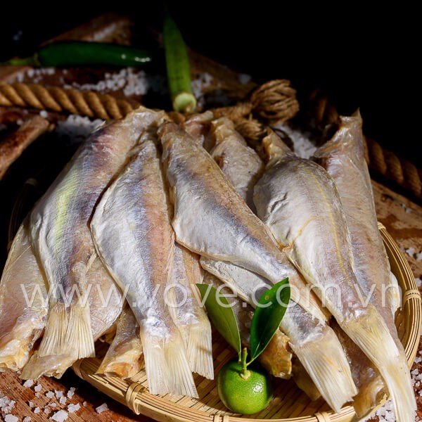 Cá khô xuất khẩu - Khô cá Đù chất lượng cao, Sạch, Thơm Ngon, Giàu dinh dưỡng  - Cam kết chất lượng, 100% từ tự nhiên -200g