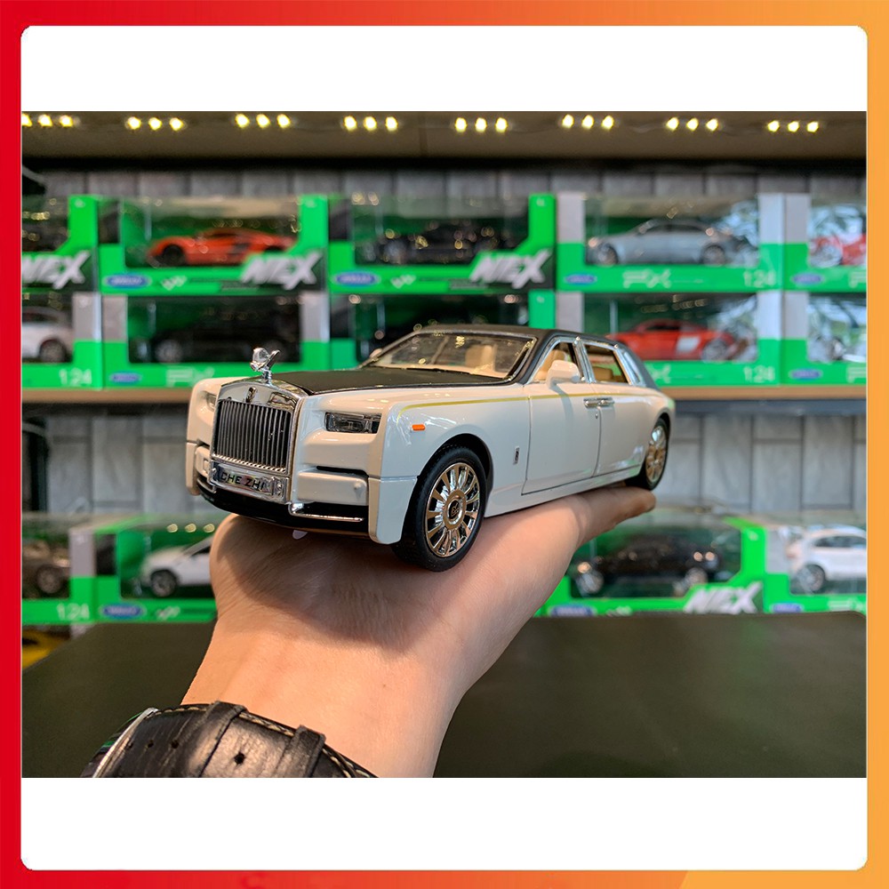 Mô hình xe rolls-royce phantom viii tỉ lệ 1:24 hãng chezhi