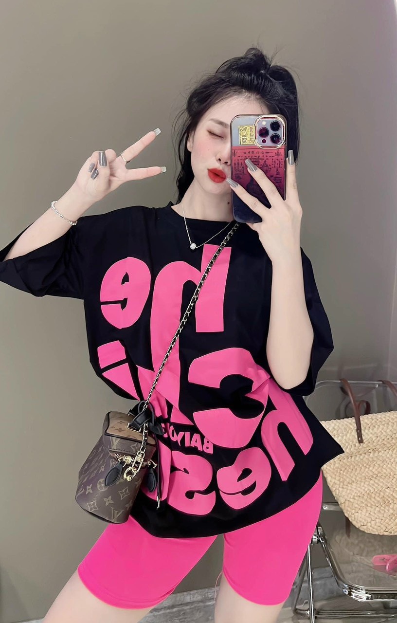 Set bộ đồ nữ ngố vải thun thái mát mẻ áo thun phông rộng in chữ dập nổi phối quần legging ngố với 3 tone màu nổi bật tôn da tôn dáng