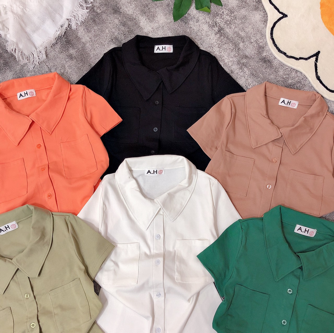 Áo polo nữ có cổ phối 2 túi phom ôm cúc cài được