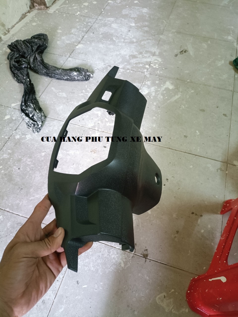 Bợ cổ xe su viva