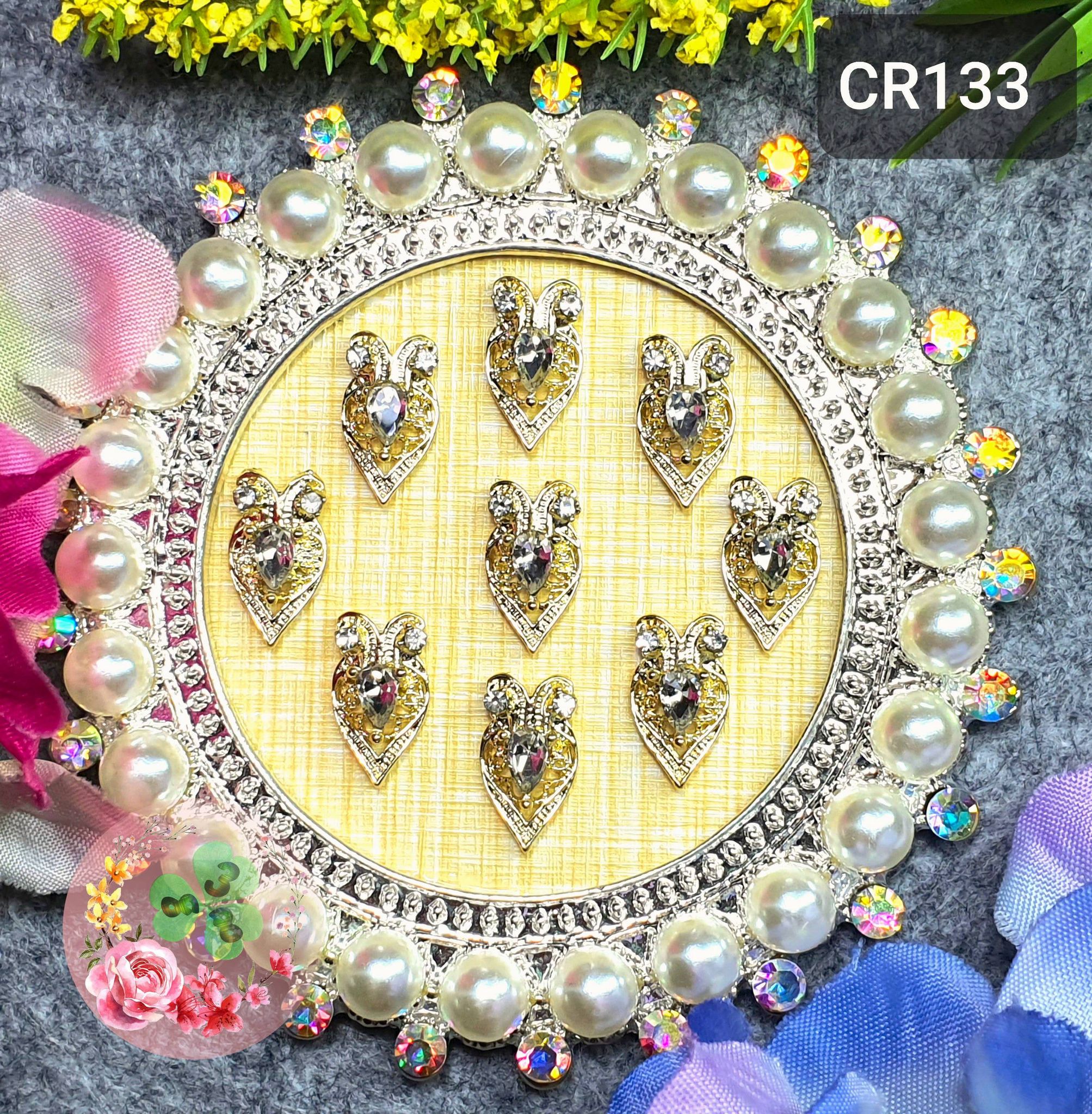 Mã CR133 . Charm kim loại đính đá trang trí móng siêu xinh.