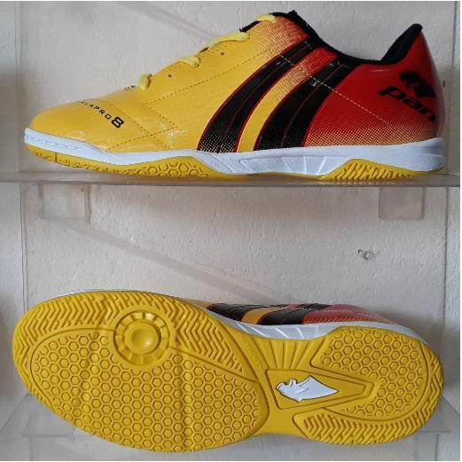 Giày đá bóng Pan Salapro 8 màu vàng IC Thái cao cấp (Tặng kèm tất đá banh dài thường 49K) - Happilife Sport!