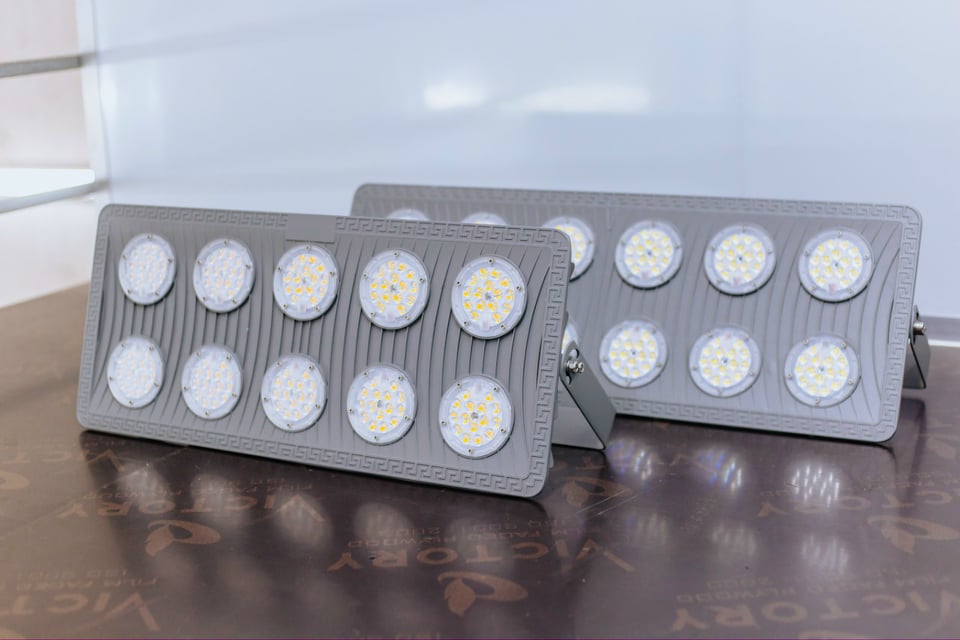 Đèn pha cao cấp mắt ngọc siêu sáng 200w 300w 400w 500w 600w, đèn ngoài trời chống nước