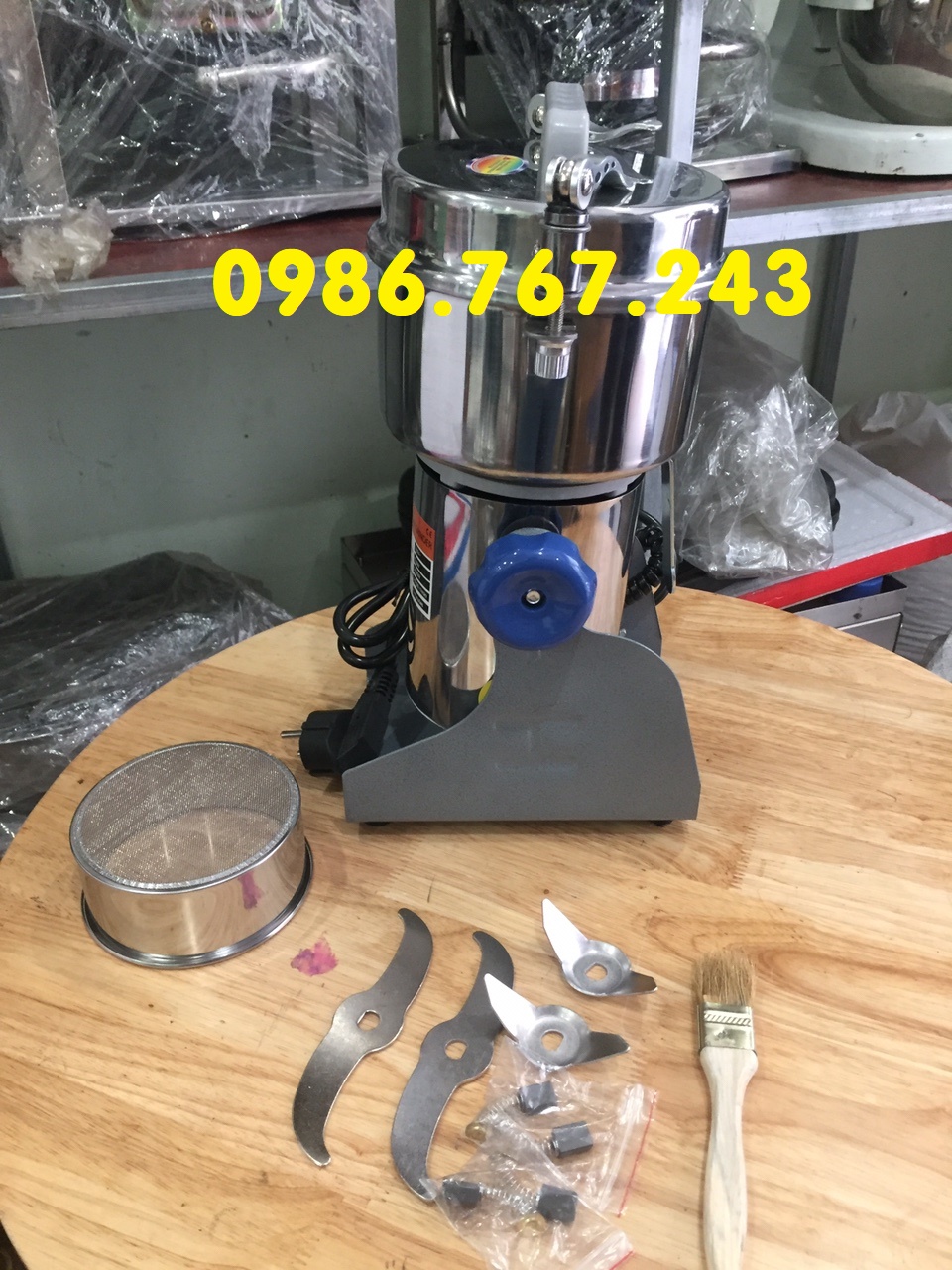 Máy xay tam thất, xay bột ngũ cốc, xay đồ khô 800g