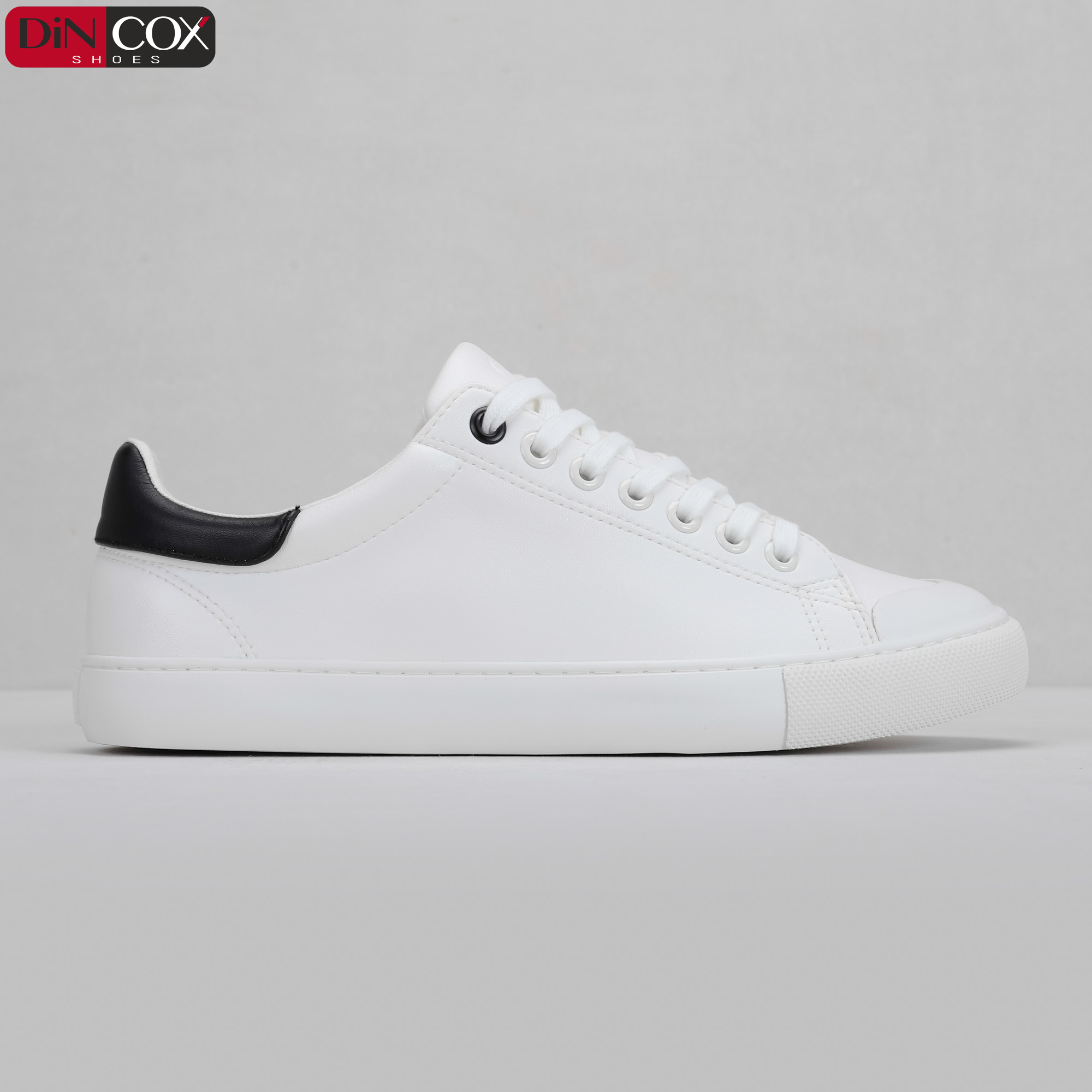 Giày sneaker da PU Nam DINCOX C13 White đươn giản, tinh tế, thanh lịch.