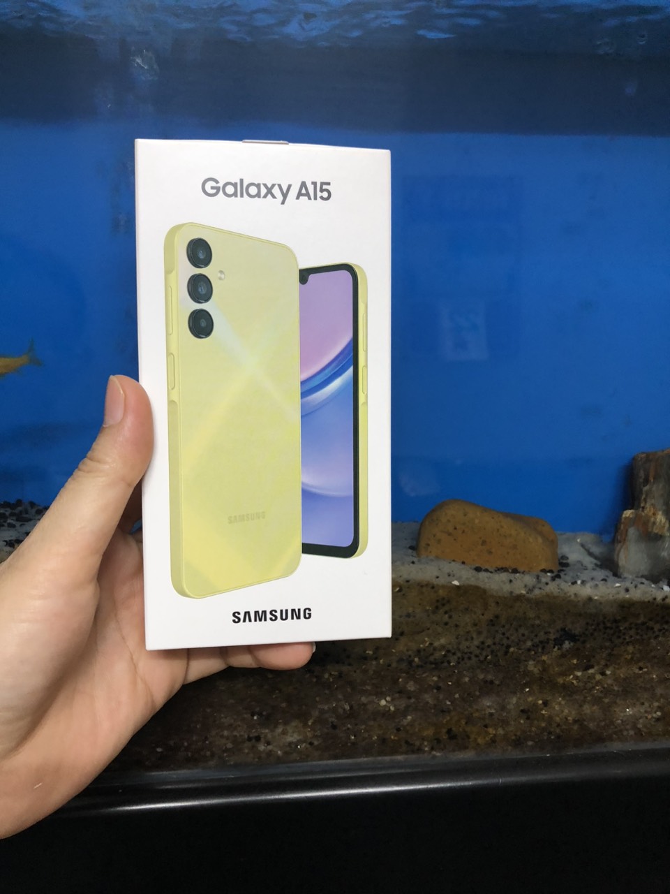 Điện thoại samsung galaxy a15 4g nguyên seal, chính hãng, mới 100%, màn hình: super amoled 6.5" full hd+, camera sau: chính 50 mp & phụ 5 mp, 2 mp, camera trước: 13 mp, chip: mediatek helio g99, pin, sạc: 5000mah-25w