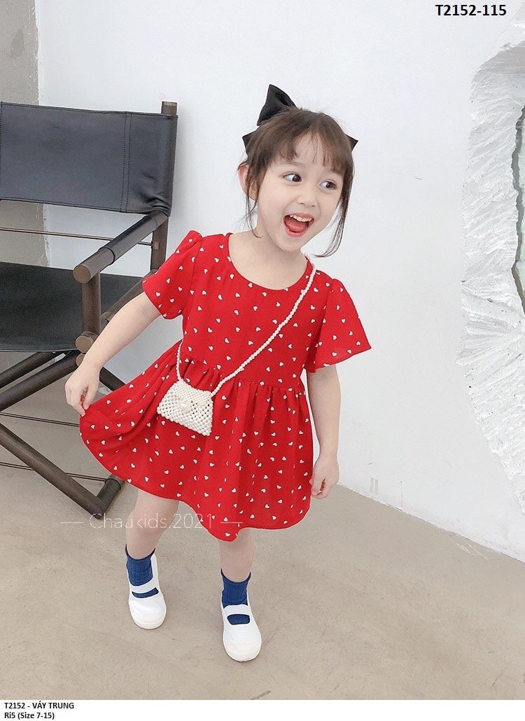 Váy đỏ chấm bi xinh xắn cho bé gái mặc hè