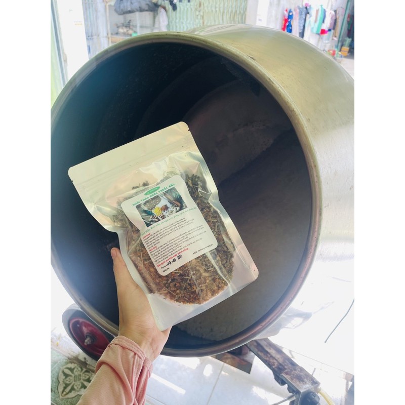 Muối thảo dược chườm bụng sau sinh