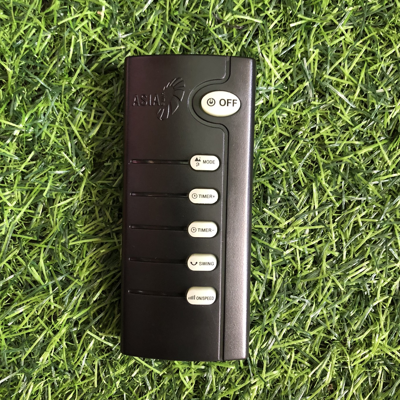Điều khiển quạt ASIA màu đen chính hãng - tặng kèm pin - Remote ASIA