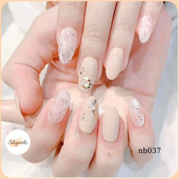 Nail box thiết kế đơn giản dễ thương , móng úp tự gắn julynails nb037