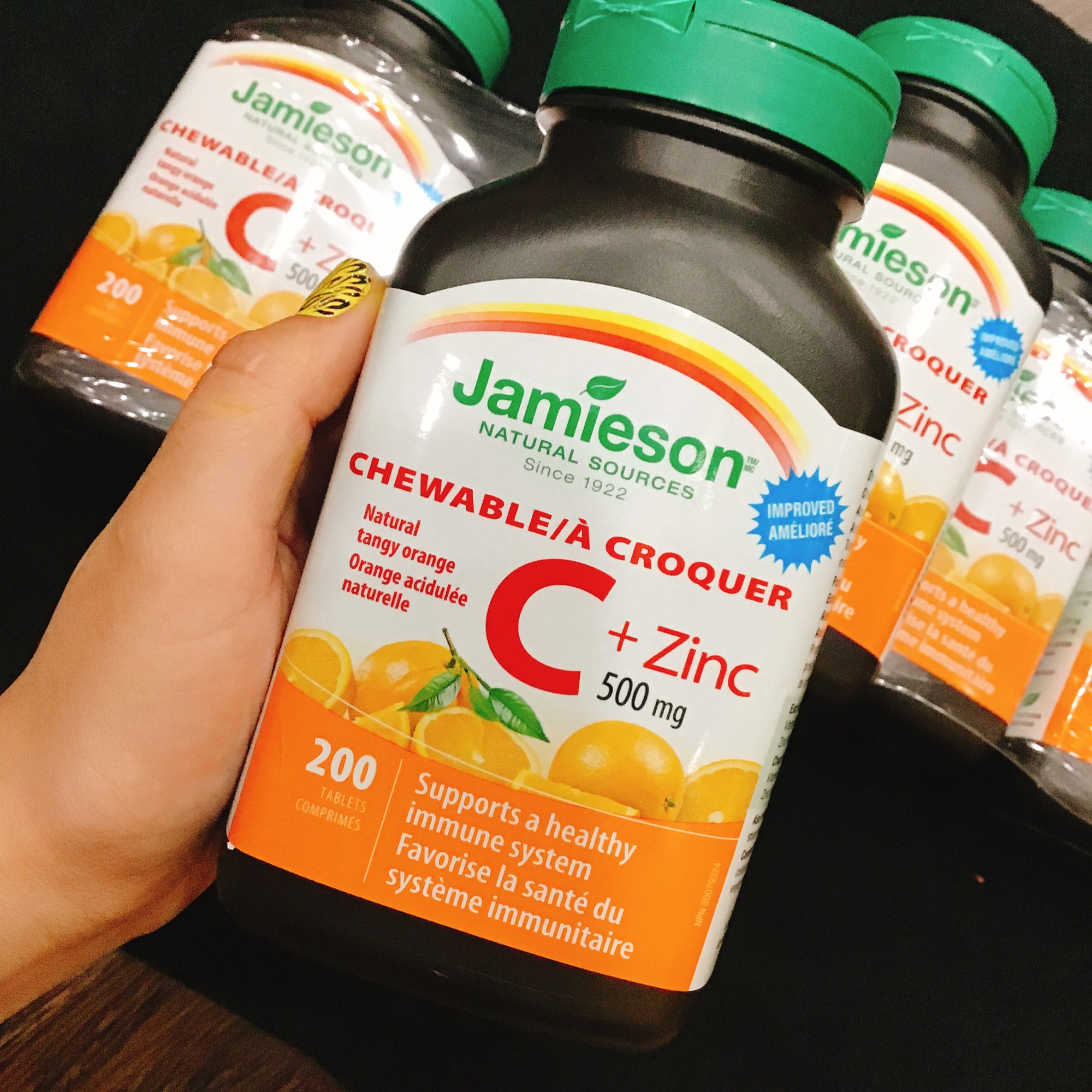 Jamieson Vitamin C + Zinc 500mg Viên nén hương cam tự nhiên.