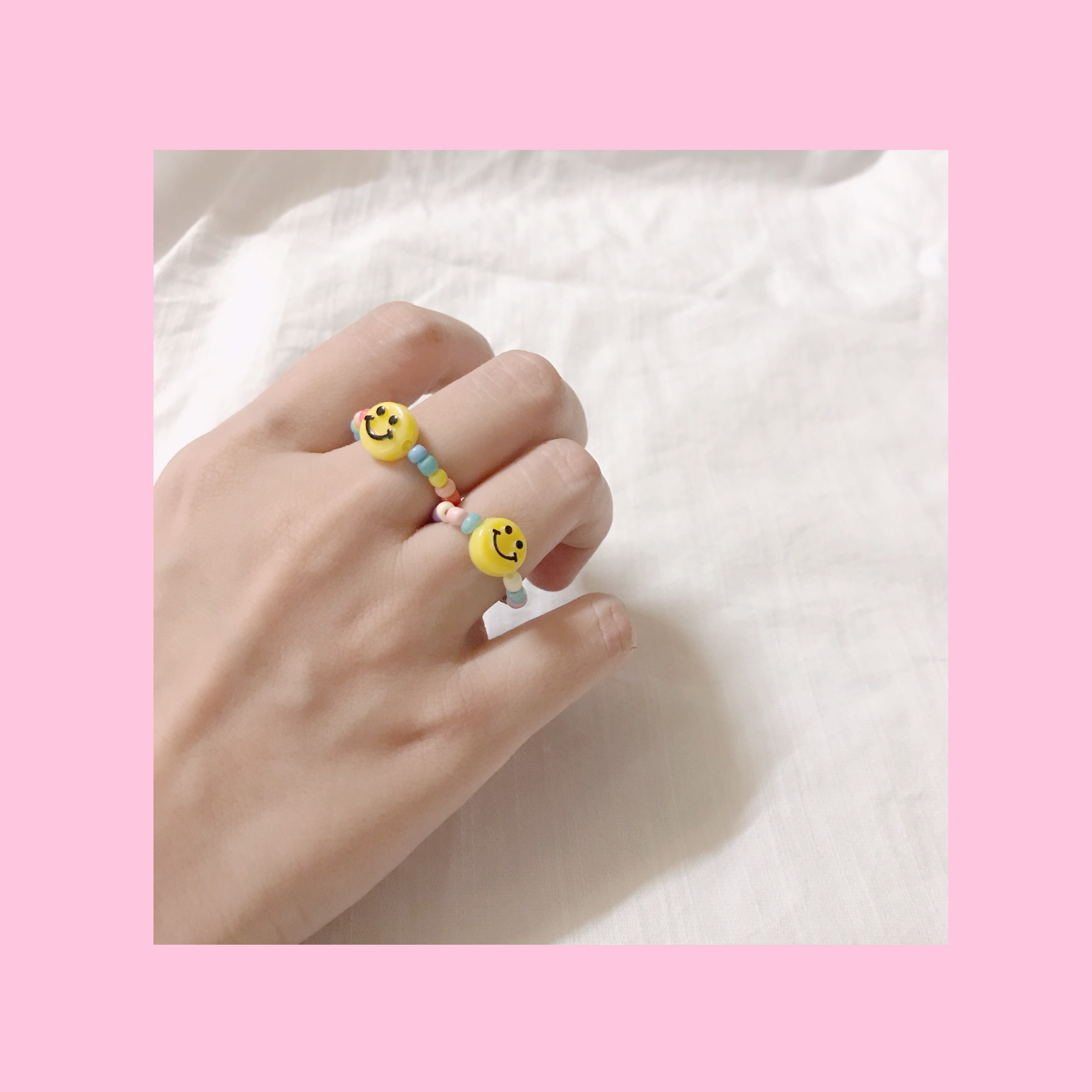 Nhẫn hạt cườm phối màu pastel + charm trái tim / mặt cười / cherry phong cách