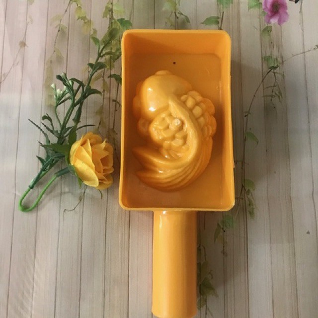 Khuôn trung thu gõ 50g, 75g, 100g hình cá chép / khuôn bánh cá chép / khuôn xôi