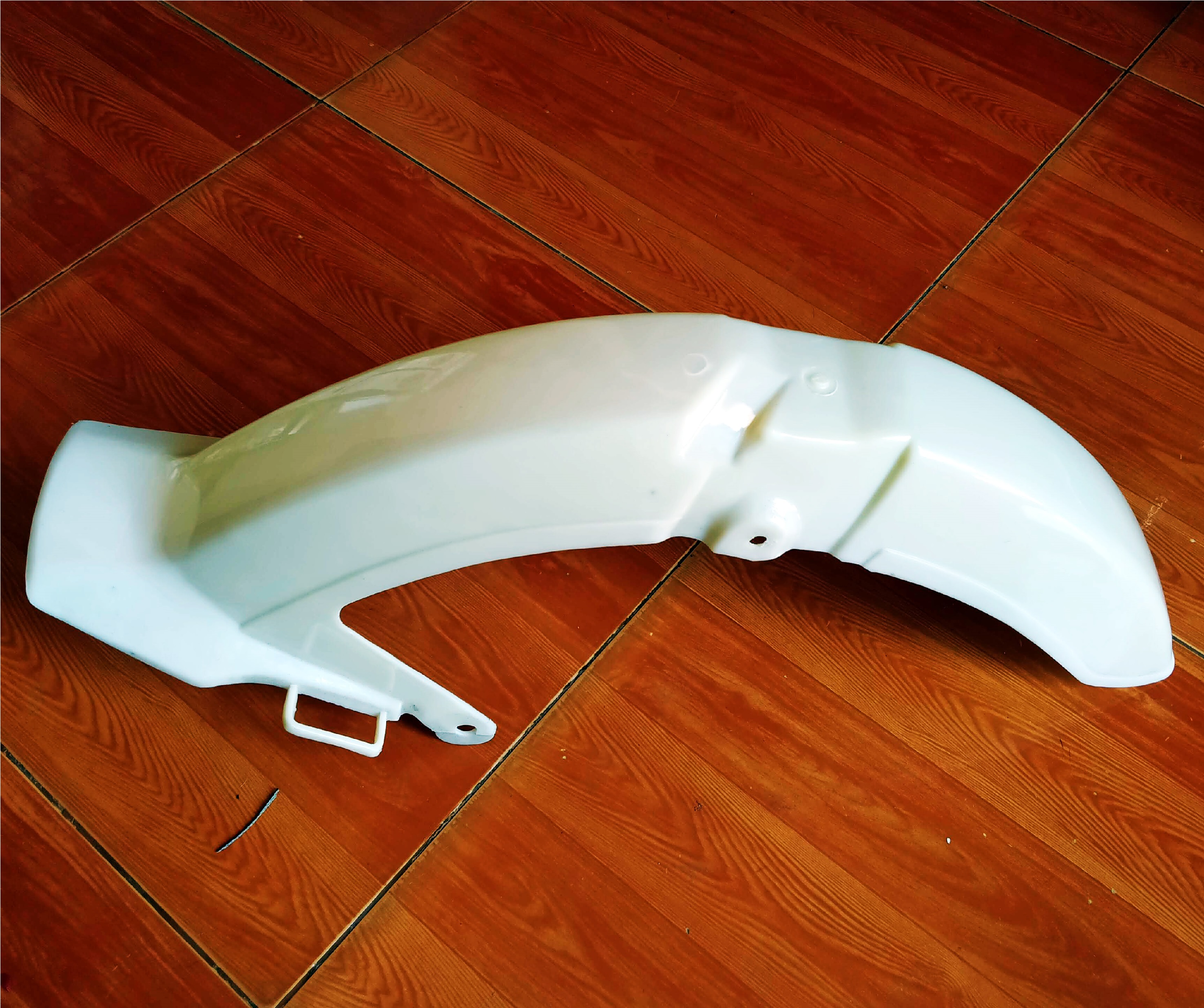 dè chắn bùn trước xe cup 82 DD DH ( nhựa mộc trắng về sơn )