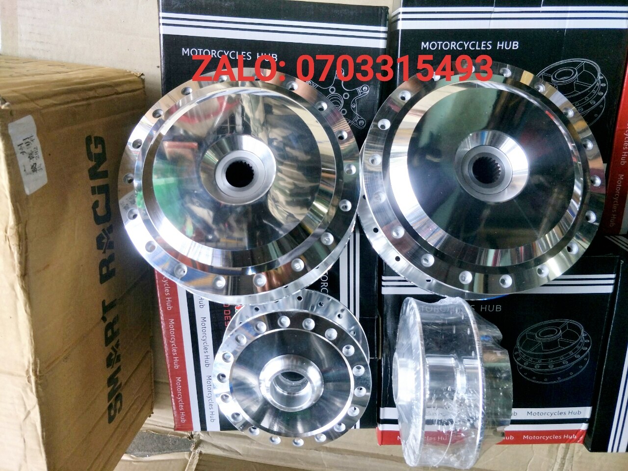 Cặp đùm mạ crom gắn xe vison ab lubiat vario click novo