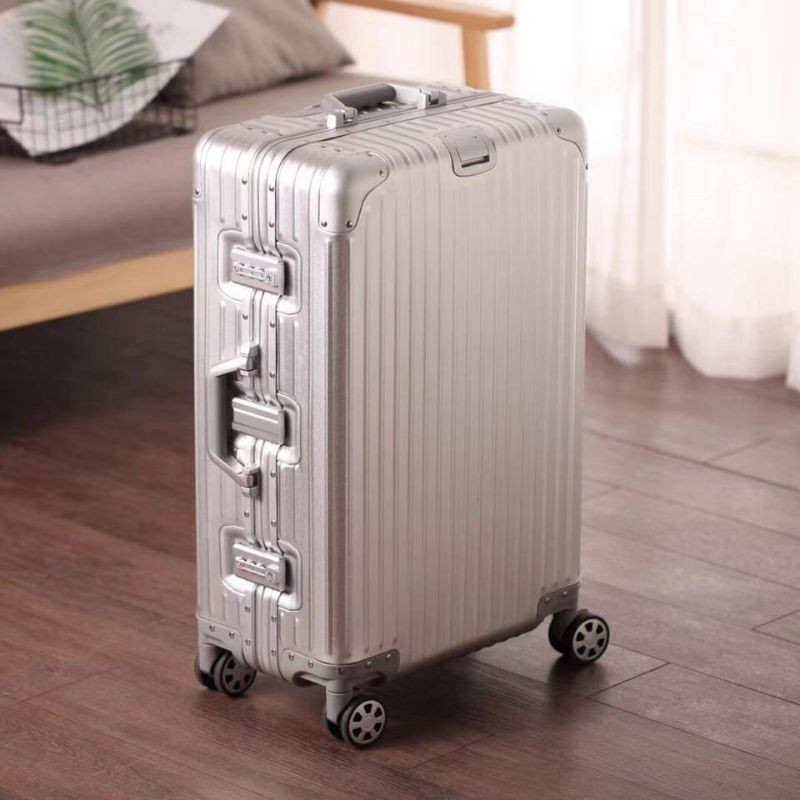 vali nhôm nguyên khối hàng VIP