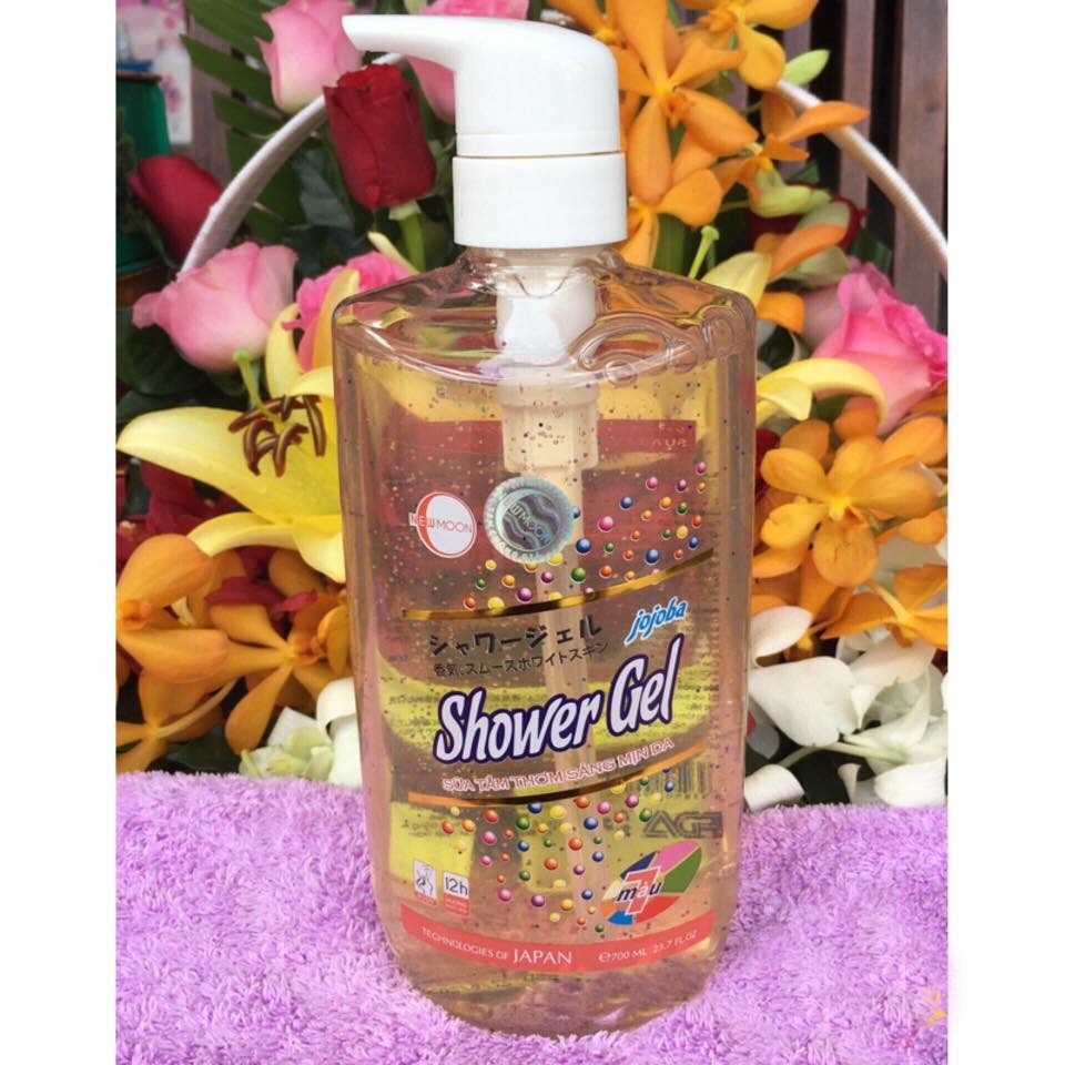 SỮA TẮM SÁNG MỊN DA SHOWER GEL NEW MOON NHẬT BẢN 750ML - HẠT BẢY MÀU