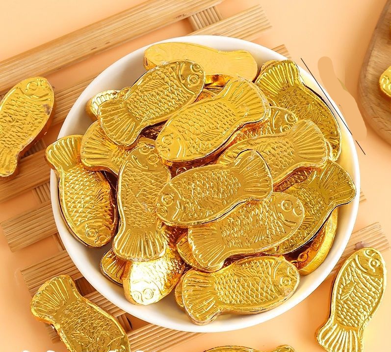 200g Delicious Chocolate with Carp Fish